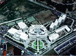 司法研修所外観