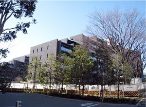 グランドヒルズ三軒茶屋外観