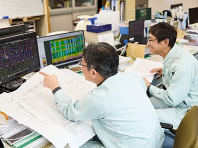 拾い出し作業の様子